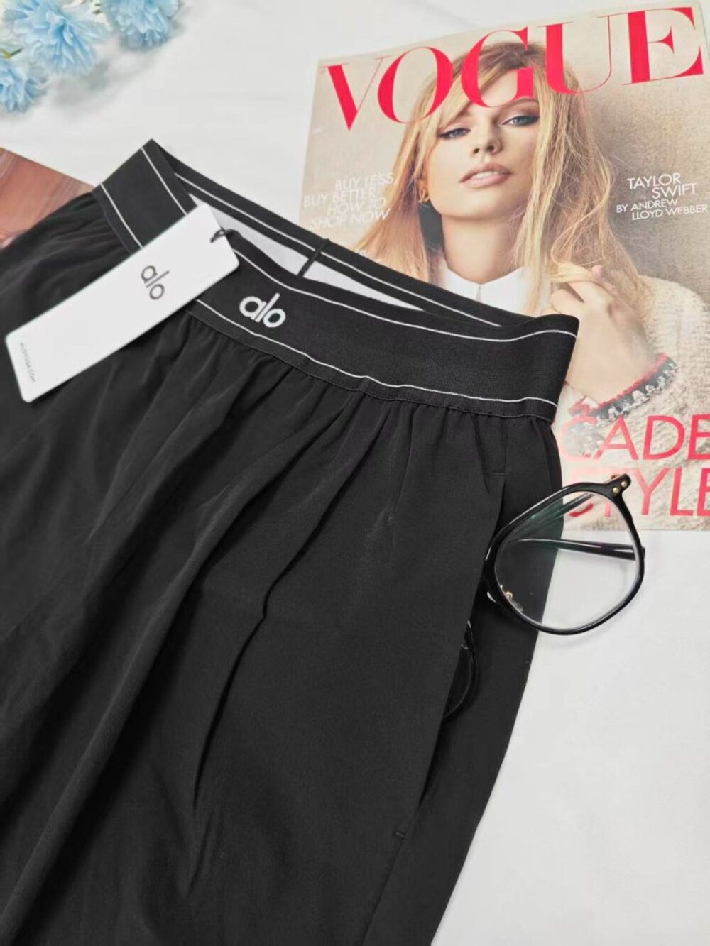 NWT ALO Yoga Suit Up pants Black Regular 30 inches😉Women's Size XS - Picture 4 of 9